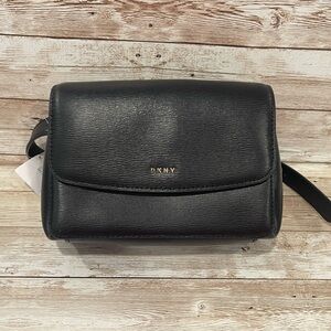 DKNY Elegant Black Crossbody Bag